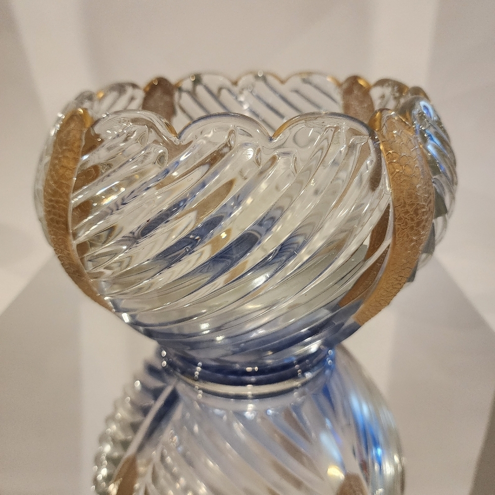 Swirled Glass Bowl with Gold Highlights
